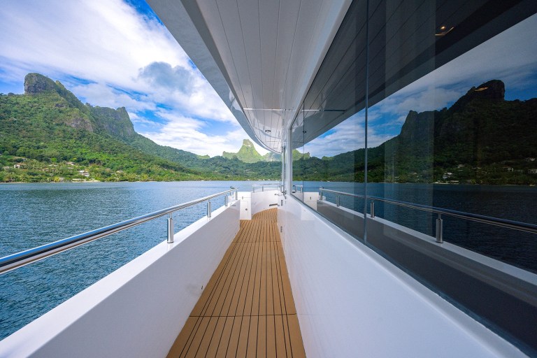 7-Day Society Islands Yacht Charter Itinerary
