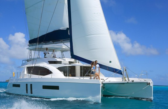 BETWEEN — crewed yacht charter in raja ampat