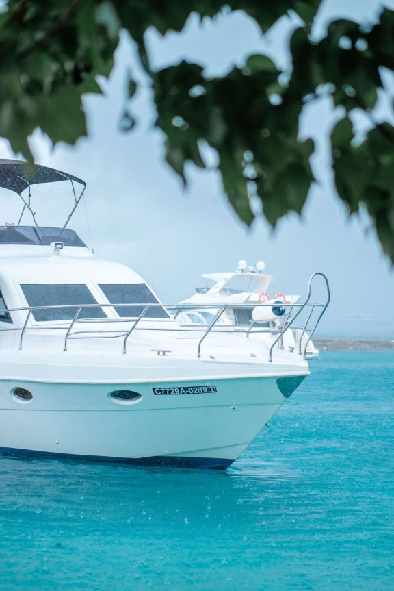 Crewed luxury yacht charter in Indonesia