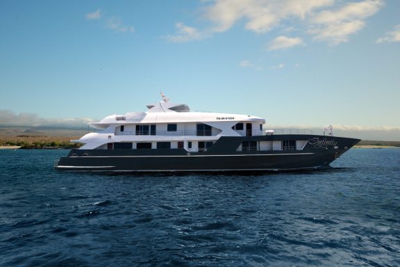INFINITY — crewed yacht charter in galápagos