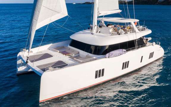 BUNDALONG — crewed yacht charter in Expedition Charters