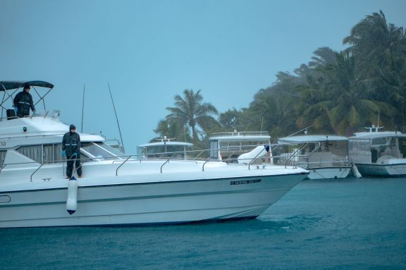Crewed luxury yacht charter in Maldives