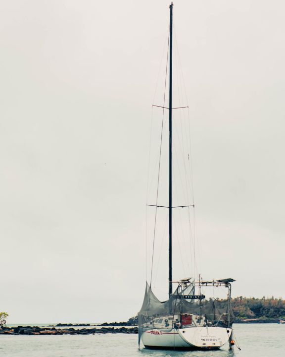 Crewed luxury yacht charter in Galápagos